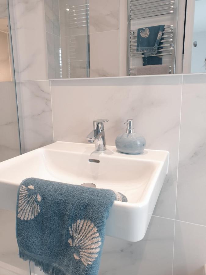 Вилла Coastal Retreat Bognor Bersted Экстерьер фото