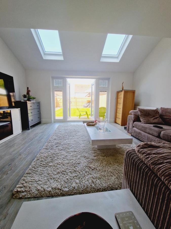 Вилла Coastal Retreat Bognor Bersted Экстерьер фото